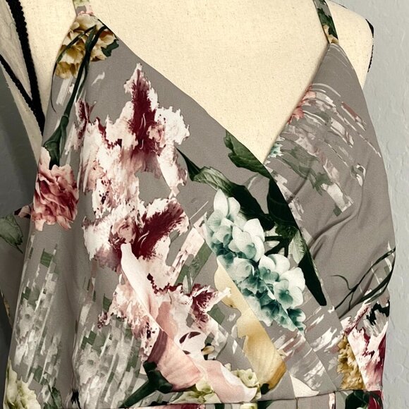 City Chic Elegant Floral Rose Faux Wrap Dress M 18 - Picture 7 of 11